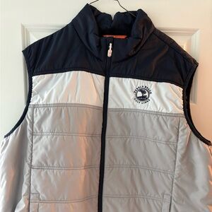 Cutter and Buck Pebble Beach Logo! Navy and Gray Puffer Vest